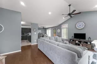 7468 E Plank Trail Ct, Frankfort, IL 60423 - Photo 4
