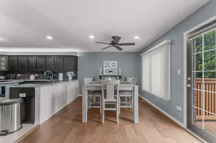 7468 E Plank Trail Ct, Frankfort, IL 60423 - Photo 8