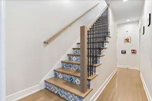 3033 N Clybourn Ave, Chicago, IL 60618 - Photo 16