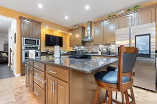 7019 168th St, Tinley Park, IL 60477 - Photo 8
