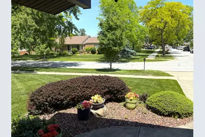 8733 Golfview Drive, Orland Park, IL 60462 - Photo 16