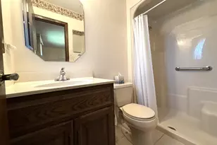 8733 Golfview Dr, Orland Park, IL 60462 - Photo 14