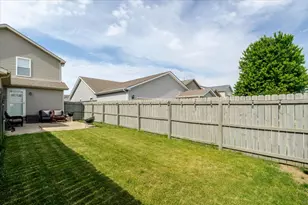 3585 Silverado Trail, Normal, IL 61761 - Photo 32