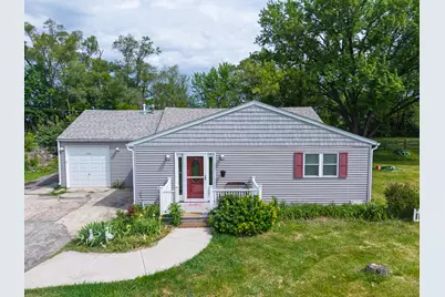 14914 W South Street Road, Woodstock, IL 60098 - Photo 2