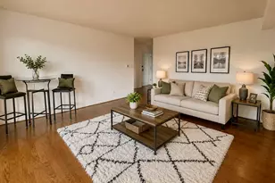 3350 N Carriageway Dr, Arlington Heights, IL 60004 - Photo 16