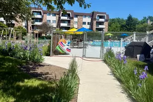 3350 N Carriageway Dr, Arlington Heights, IL 60004 - Photo 20