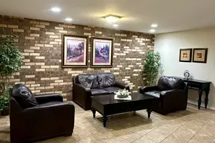 3350 N Carriageway Dr, Arlington Heights, IL 60004 - Photo 36