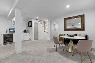 2144 N Rockwell St, Chicago, IL 60647 - Photo 16
