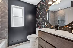 2144 N Rockwell St, Chicago, IL 60647 - Photo 6