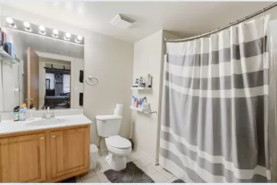 6238 W 26th Street #203, Berwyn, IL 60402 - Photo 10