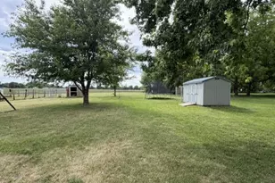 4373 E 250th Rd, Mendota, IL 61342 - Photo 26