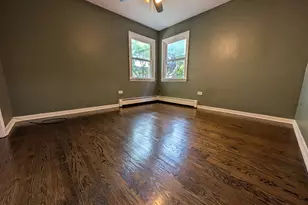 8642 W Berwyn Ave, Chicago, IL 60656 - Photo 12