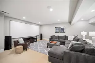 1620 Canterbury Ln, Glenview, IL 60025 - Photo 30