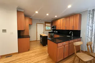 5252 S Drexel Ave, Chicago, IL 60615 - Photo 2