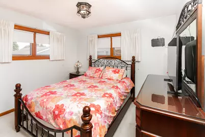 4917 N Nottingham Avenue, Chicago, IL 60656 - Photo 18