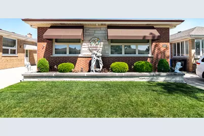 4917 N Nottingham Avenue, Chicago, IL 60656 - Photo 1