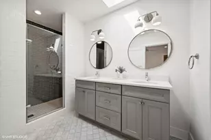 2630 N Whipple St, Chicago, IL 60647 - Photo 22