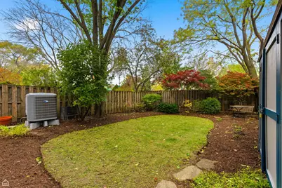 4701 S Woodlawn Avenue #F, Chicago, IL 60615 - Photo 30