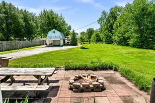 209 Woodrig Rd, Bloomington, IL 61704 - Photo 42