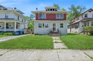 70 E 155th St, Harvey, IL 60426 - Photo 2