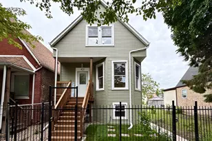 421 N Leclaire Ave, Chicago, IL 60644 - Photo 1
