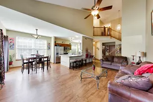1179 W Maggie Ln, Romeoville, IL 60446 - Photo 6