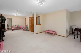 383 W Park Ave, Aurora, IL 60506 - Photo 20