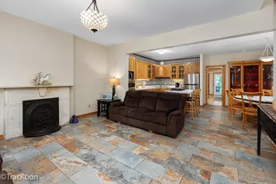 383 W Park Avenue, Aurora, IL 60506 - Photo 6