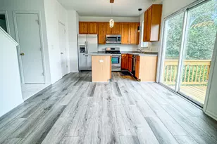 1758 Fredericksburg Ln, Aurora, IL 60503 - Photo 6