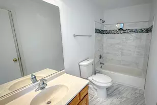 1758 Fredericksburg Ln, Aurora, IL 60503 - Photo 18