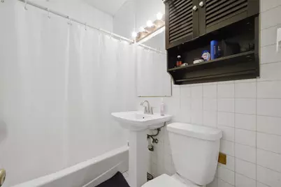 3438 N Seeley Avenue, Chicago, IL 60618 - Photo 16