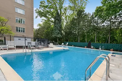 6400 N Cicero Avenue #212, Lincolnwood, IL 60712 - Photo 26