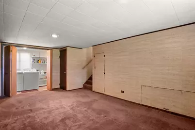 1107 E Elm Street, Wheaton, IL 60189 - Photo 24