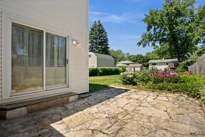 1107 E Elm Street, Wheaton, IL 60189 - Photo 26