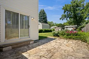 1107 E Elm St, Wheaton, IL 60189 - Photo 26