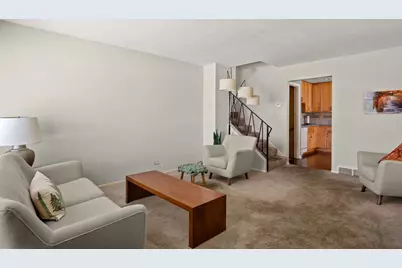 1107 E Elm Street, Wheaton, IL 60189 - Photo 4