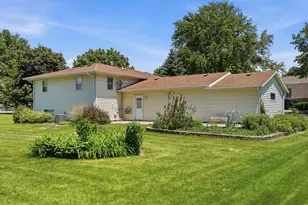 3603 14th Ave, Sterling, IL 61081 - Photo 28