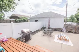 908 4th St, Orion, IL 61273 - Photo 6