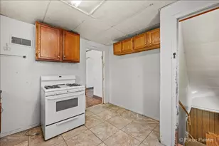 8252 S Marshfield Ave, Chicago, IL 60620 - Photo 10