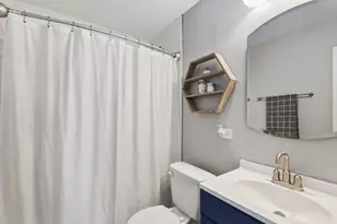 10228 W 151st St, Orland Park, IL 60462 - Photo 14