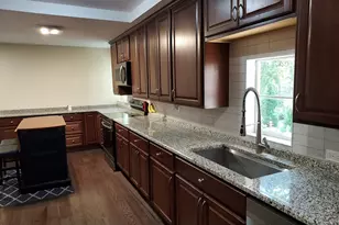 201 Devonshire Rd, Tower Lakes, IL 60010 - Photo 18