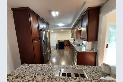 201 Devonshire Road, Tower Lakes, IL 60010 - Photo 16