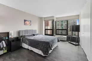 30 E Huron St, Chicago, IL 60611 - Photo 10