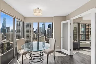 30 E Huron St, Chicago, IL 60611 - Photo 8