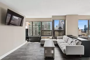 30 E Huron St, Chicago, IL 60611 - Photo 6