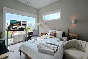3217 N Clark St, Chicago, IL 60657 - Photo 4