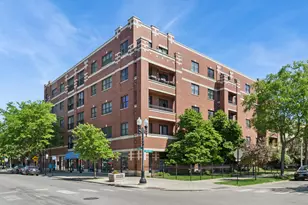 4553 N Magnolia Ave, Chicago, IL 60640 - Photo 1