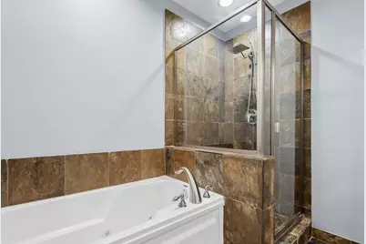 4553 N Magnolia Avenue #403, Chicago, IL 60640 - Photo 14