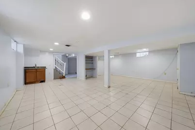 6156 W Gunnison Street, Chicago, IL 60630 - Photo 14