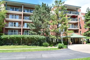 3940 W Bryn Mawr Ave, Chicago, IL 60659 - Photo 4